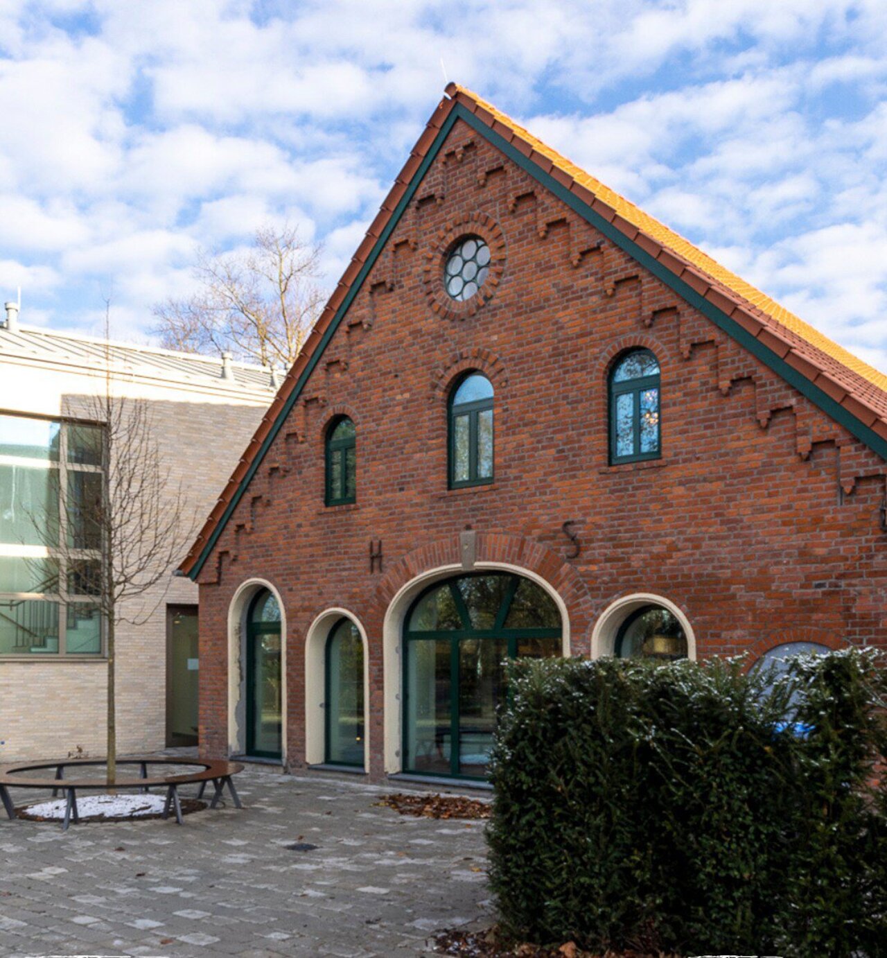 Das Bauvorhaben des Kultur- und Bildungszentrums in Leeste-Weyhe ist erfolgreich abgeschlossen Image 2