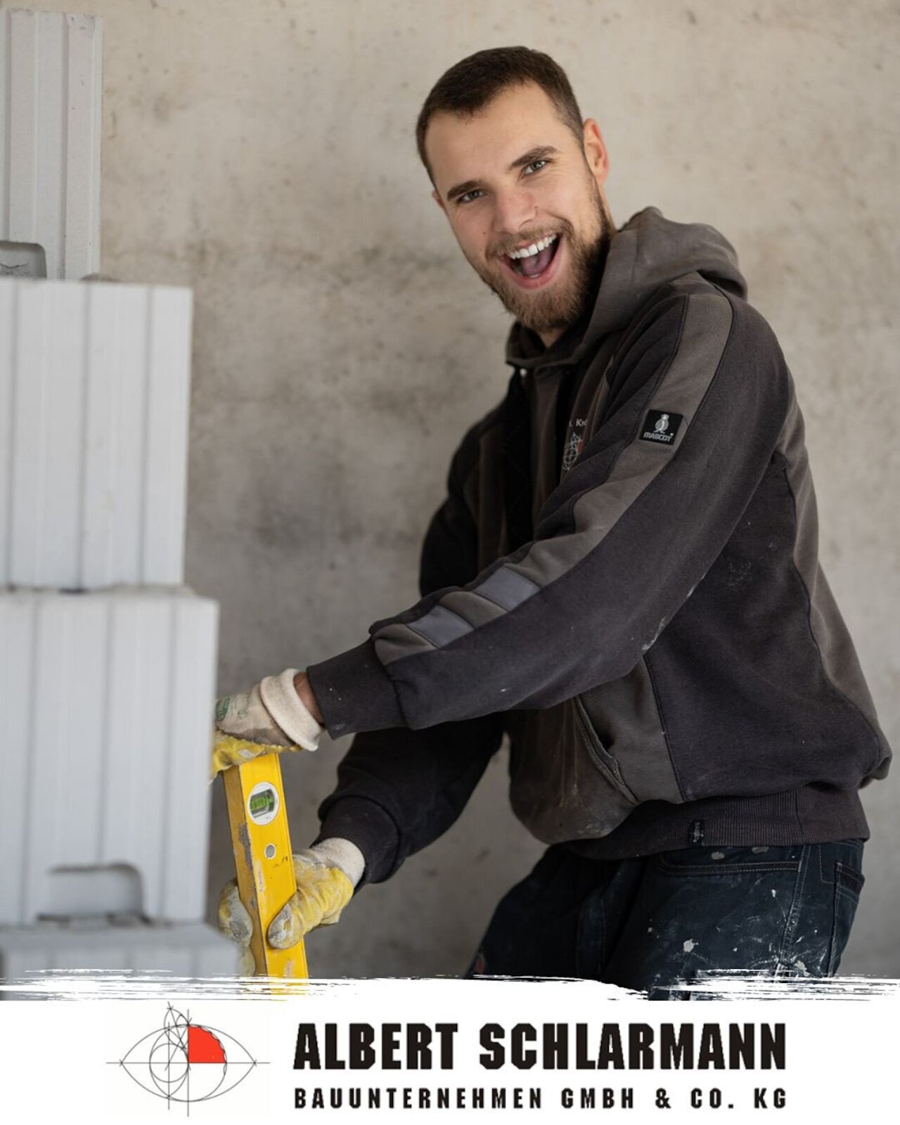 Spaß trifft auf Handwerk: Humor ist unsere Grundmauer! Image 1