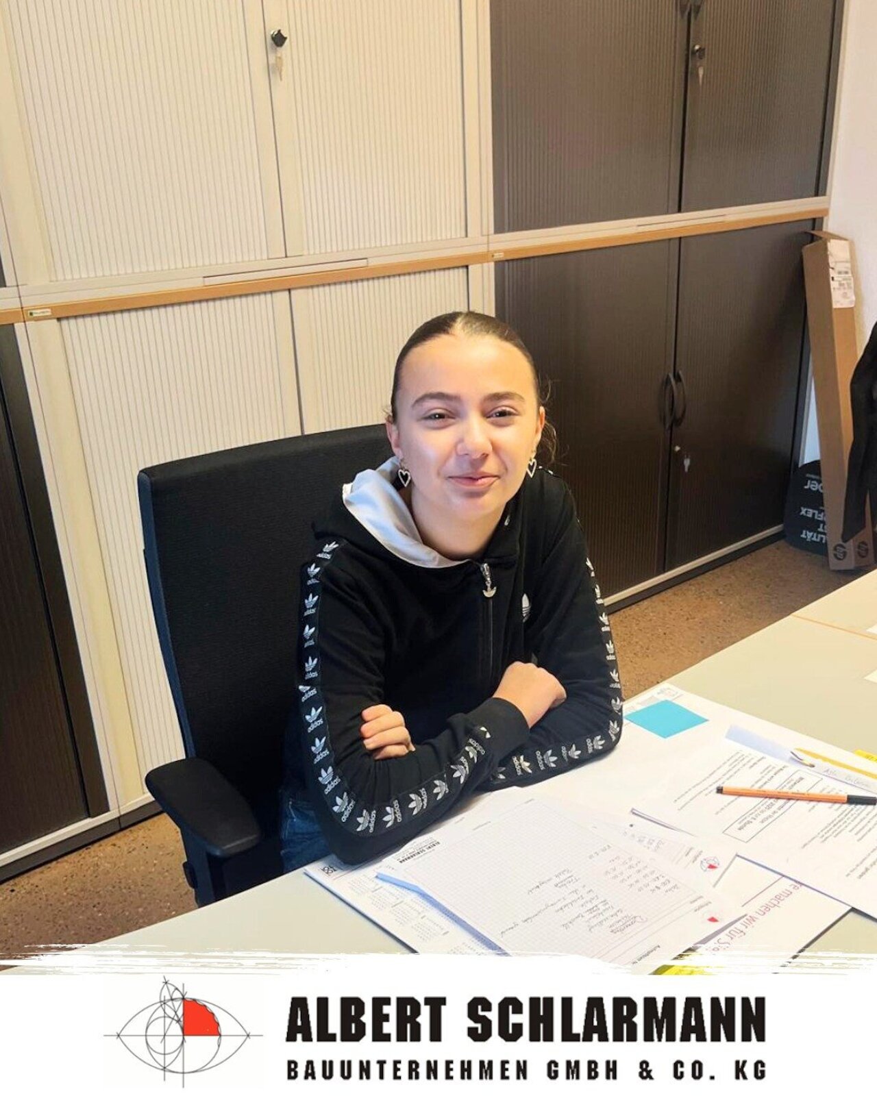 Ein Hoch auf unsere Praktikanten Loui, Ajla und Simon! Image 2