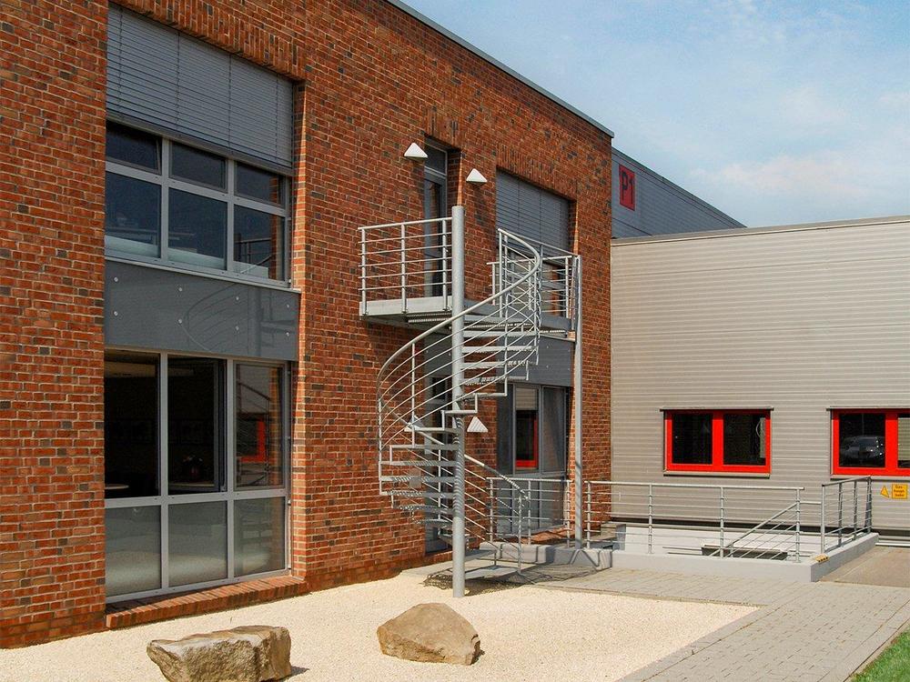 Entry 13 Image 4