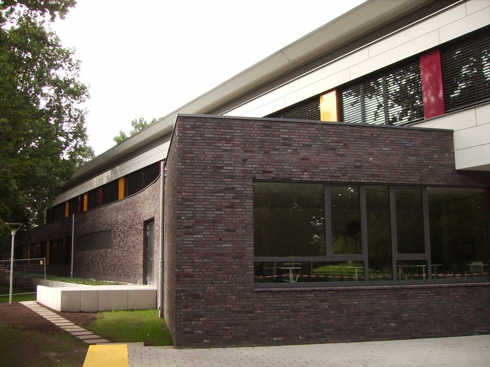 Entry 21 Image 3
