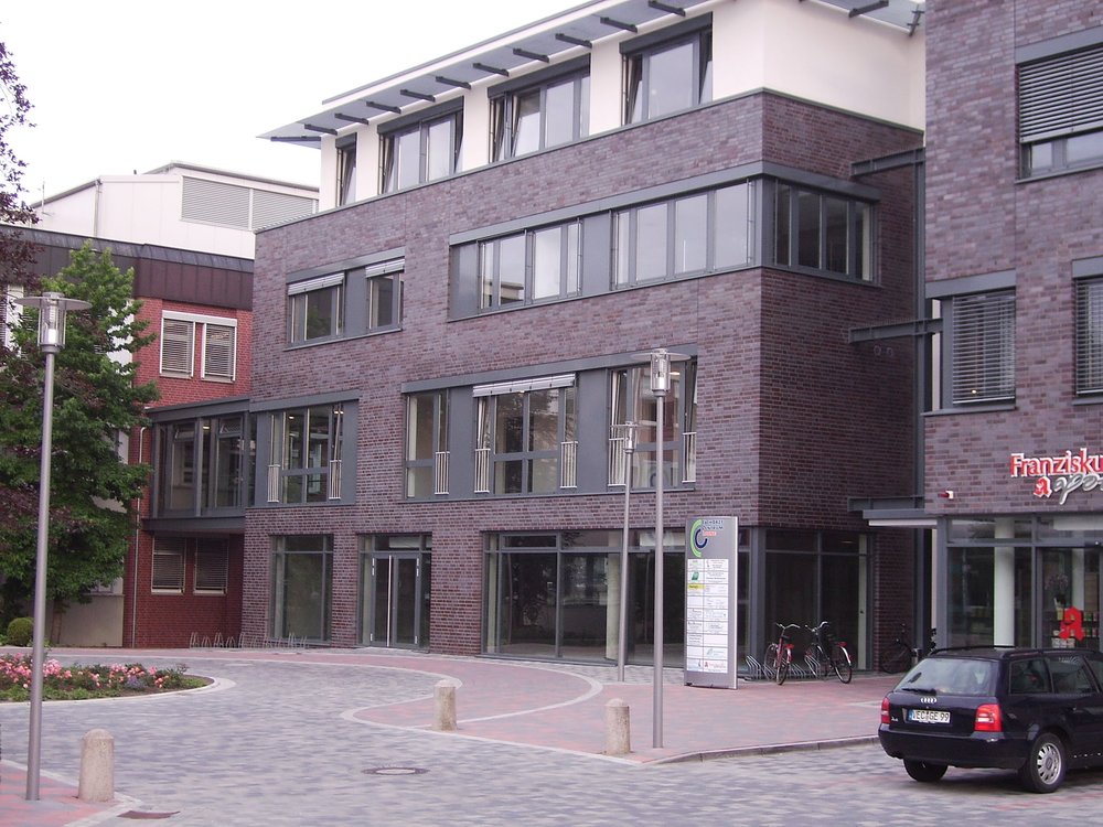 Entry 24 Image 3