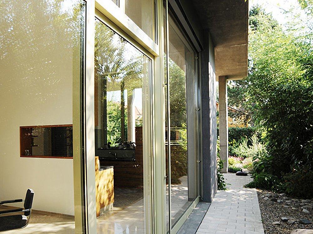 Entry 29 Image 8