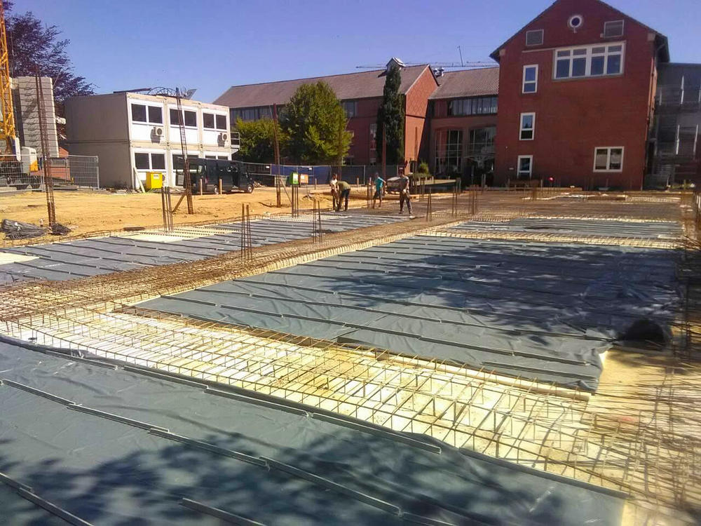 Entry 60 Image 2