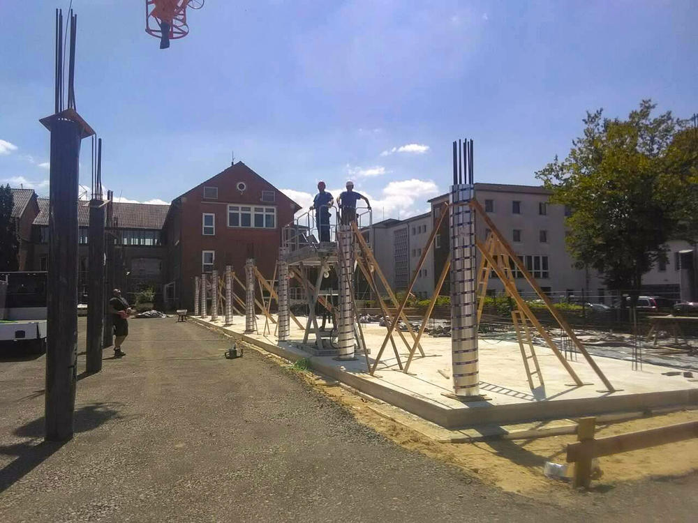 Entry 60 Image 4
