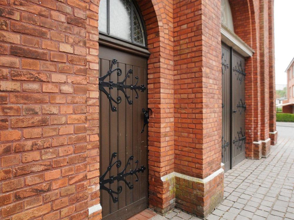 Entry 6 Image 6